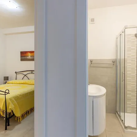 In With Swimming Pool And Sea View Castelsardo