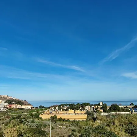 Appartement In With Swimming Pool And Sea View *